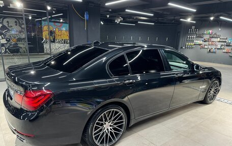 BMW 7 серия, 2013 год, 3 200 000 рублей, 6 фотография