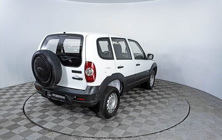 Chevrolet Niva I рестайлинг, 2015 год, 811 000 рублей, 5 фотография