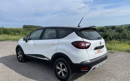 Renault Kaptur I рестайлинг, 2021 год, 1 550 000 рублей, 6 фотография