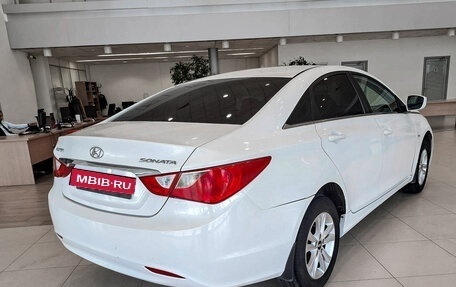 Hyundai Sonata VI, 2012 год, 855 000 рублей, 5 фотография