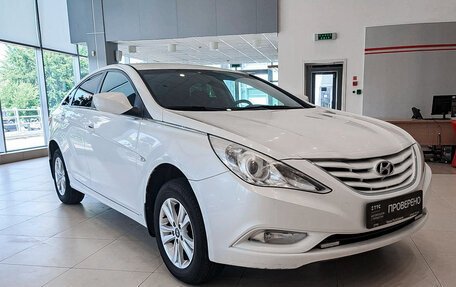 Hyundai Sonata VI, 2012 год, 855 000 рублей, 3 фотография