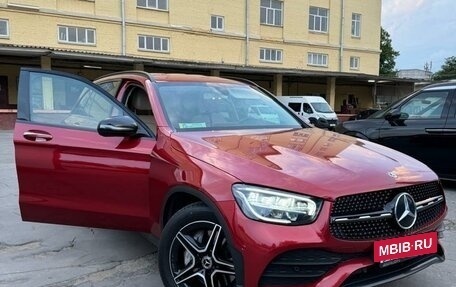 Mercedes-Benz GLC, 2019 год, 4 500 000 рублей, 10 фотография