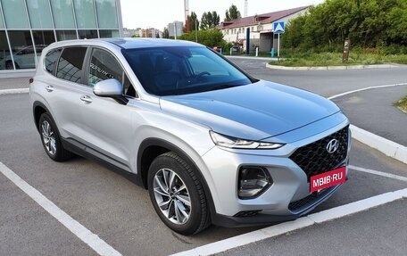 Hyundai Santa Fe IV, 2018 год, 2 600 000 рублей, 3 фотография