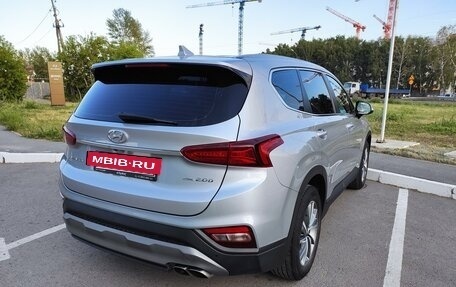 Hyundai Santa Fe IV, 2018 год, 2 600 000 рублей, 6 фотография