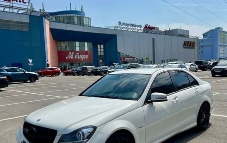 Mercedes-Benz C-Класс, 2012 год, 1 650 000 рублей, 1 фотография