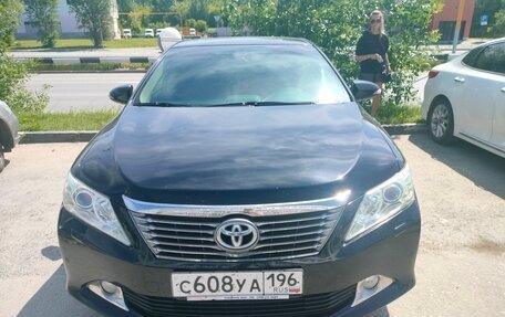 Toyota Camry, 2012 год, 2 000 000 рублей, 1 фотография