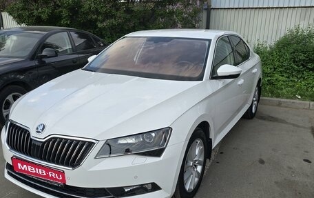 Skoda Superb III рестайлинг, 2019 год, 2 670 000 рублей, 1 фотография