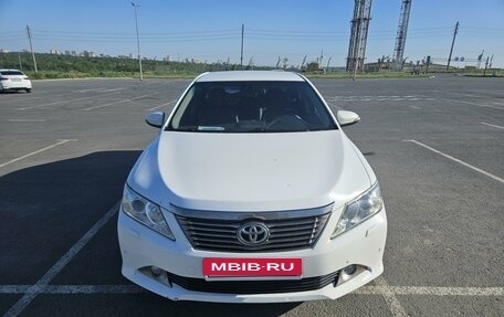 Toyota Camry, 2013 год, 1 790 000 рублей, 2 фотография