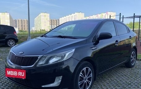 KIA Rio III рестайлинг, 2012 год, 920 000 рублей, 2 фотография