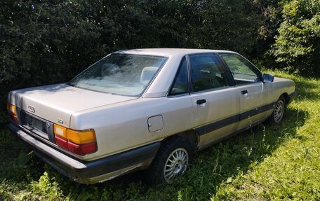 Audi 100, 1985 год, 75 000 рублей, 2 фотография