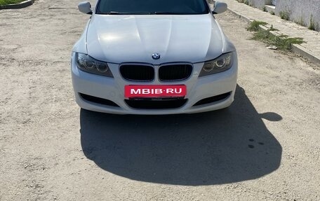 BMW 3 серия, 2010 год, 1 075 000 рублей, 2 фотография