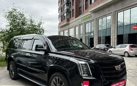 Cadillac Escalade IV, 2019 год, 5 750 000 рублей, 3 фотография