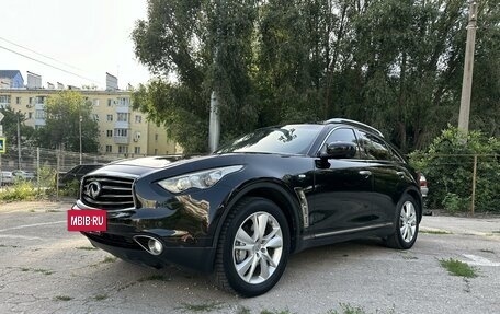 Infiniti FX II, 2012 год, 1 950 000 рублей, 2 фотография