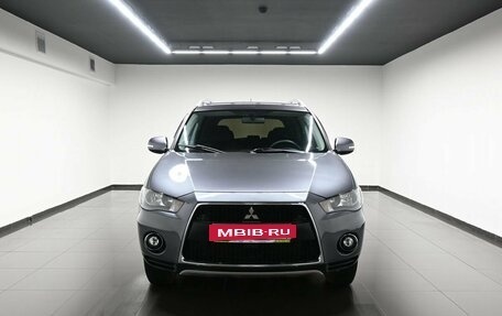 Mitsubishi Outlander III рестайлинг 3, 2010 год, 1 295 000 рублей, 3 фотография