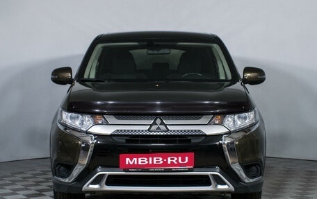 Mitsubishi Outlander III рестайлинг 3, 2019 год, 2 589 000 рублей, 2 фотография