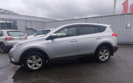 Toyota RAV4, 2013 год, 1 925 000 рублей, 4 фотография