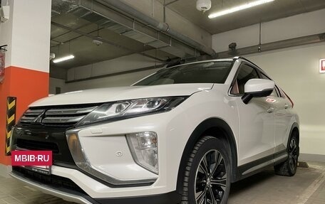 Mitsubishi Eclipse Cross, 2018 год, 2 499 999 рублей, 4 фотография