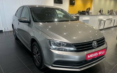 Volkswagen Jetta VI, 2016 год, 1 499 000 рублей, 3 фотография