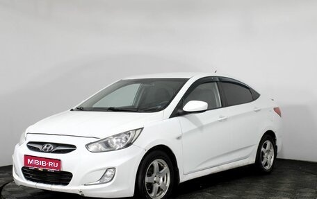 Hyundai Solaris II рестайлинг, 2011 год, 630 000 рублей, 1 фотография