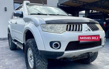 Mitsubishi Pajero Sport II рестайлинг, 2011 год, 1 950 000 рублей, 2 фотография