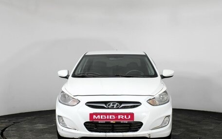 Hyundai Solaris II рестайлинг, 2011 год, 630 000 рублей, 2 фотография