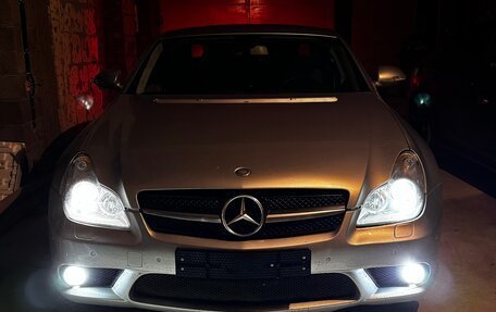 Mercedes-Benz CLS, 2008 год, 2 100 000 рублей, 15 фотография