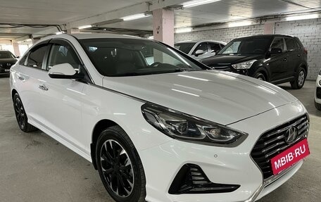 Hyundai Sonata VII, 2019 год, 2 350 000 рублей, 3 фотография