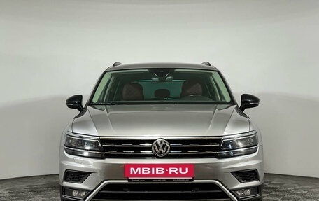 Volkswagen Tiguan II, 2019 год, 2 759 000 рублей, 2 фотография