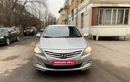 Hyundai Solaris II рестайлинг, 2014 год, 855 000 рублей, 27 фотография