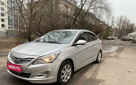 Hyundai Solaris II рестайлинг, 2014 год, 855 000 рублей, 35 фотография