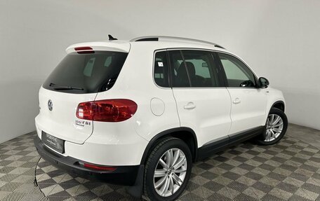 Volkswagen Tiguan I, 2013 год, 1 599 000 рублей, 6 фотография