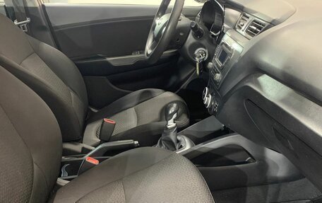 KIA Rio III рестайлинг, 2013 год, 937 000 рублей, 12 фотография