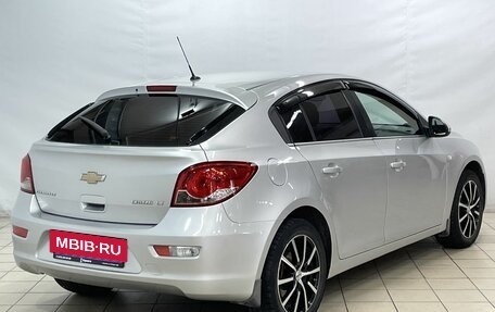 Chevrolet Cruze II, 2011 год, 969 000 рублей, 4 фотография