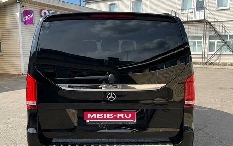 Mercedes-Benz V-Класс, 2020 год, 7 600 000 рублей, 4 фотография