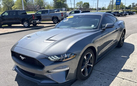 Ford Mustang VI рестайлинг, 2022 год, 3 800 000 рублей, 5 фотография