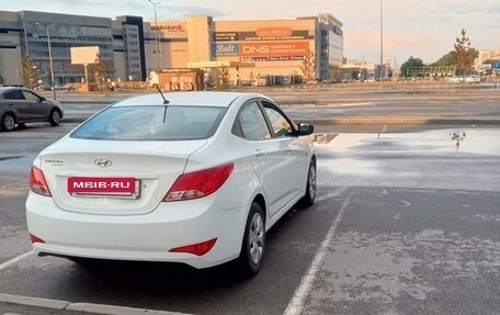 Hyundai Solaris II рестайлинг, 2016 год, 1 300 000 рублей, 3 фотография