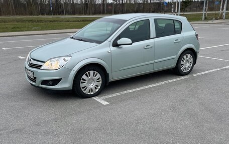 Opel Astra H, 2008 год, 440 000 рублей, 2 фотография