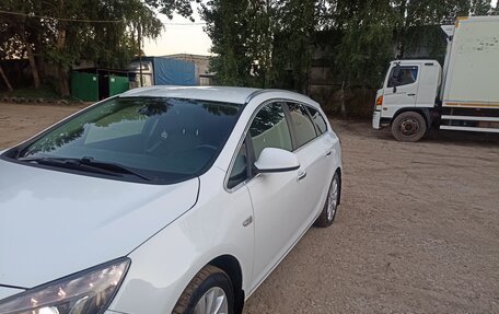 Opel Astra J, 2012 год, 955 000 рублей, 10 фотография