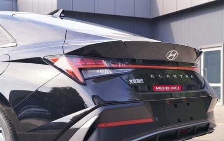 Hyundai Elantra, 2024 год, 2 570 000 рублей, 10 фотография