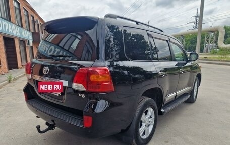 Toyota Land Cruiser 200, 2013 год, 3 999 000 рублей, 6 фотография