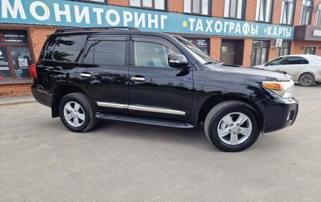 Toyota Land Cruiser 200, 2013 год, 3 999 000 рублей, 22 фотография