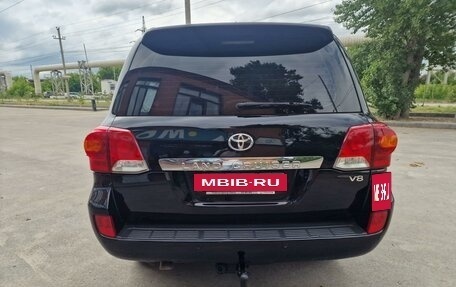 Toyota Land Cruiser 200, 2013 год, 3 999 000 рублей, 16 фотография