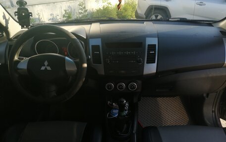 Mitsubishi Outlander III рестайлинг 3, 2008 год, 1 050 000 рублей, 5 фотография