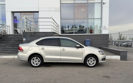 Volkswagen Polo VI (EU Market), 2012 год, 800 000 рублей, 4 фотография