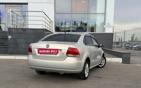 Volkswagen Polo VI (EU Market), 2012 год, 800 000 рублей, 5 фотография