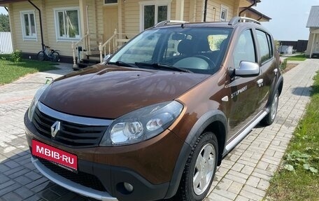 Renault Sandero I, 2014 год, 900 000 рублей, 1 фотография