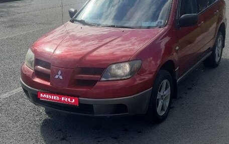 Mitsubishi Outlander III рестайлинг 3, 2002 год, 650 000 рублей, 1 фотография