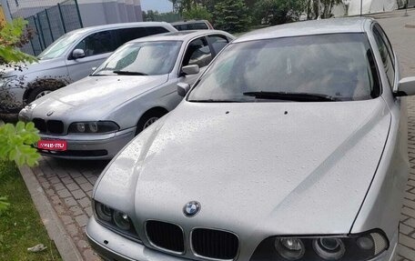 BMW 5 серия, 2001 год, 500 000 рублей, 1 фотография