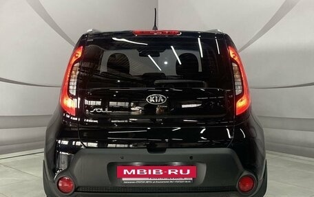 KIA Soul II рестайлинг, 2015 год, 1 518 000 рублей, 6 фотография