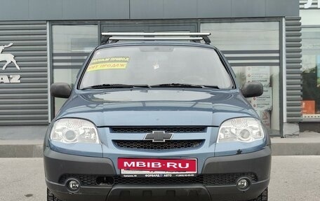 Chevrolet Niva I рестайлинг, 2011 год, 579 990 рублей, 2 фотография